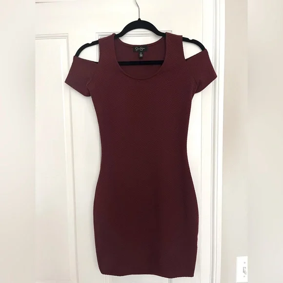 Jessica Simpson | Dresses | Coldshoulder Mini Dress Burgundymaroon Size Xs  Jessica Simpson | Poshmark